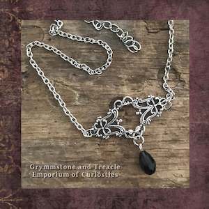 Victorian Style Drop Choker