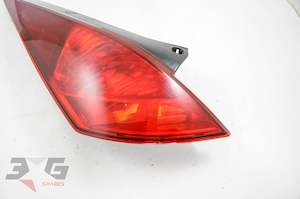 Exterior: Nissan Z33 Fairlady Z 350Z Zenki Tail Light LH Tail Light 02-05