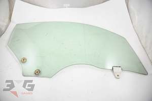 Exterior: Nissan Z33 Fairlady Z Right Front Window Glass M2E5 02-09