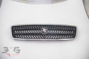 Jzx100: JDM Toyota JZX100 Chaser Tourer V S2 Grille & Badge Late Kouki 98-01