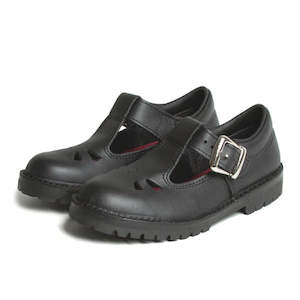 Footwear: McKinlays Rio Black