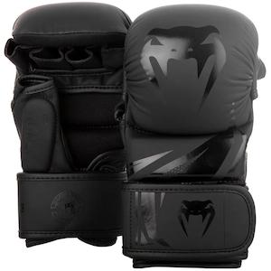 Sporting good wholesaling - except clothing or footwear: Sparring Gloves Venum Challenger 3.0 | Black/Black