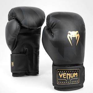 Venum Razor Boxing Gloves | Black/Gold