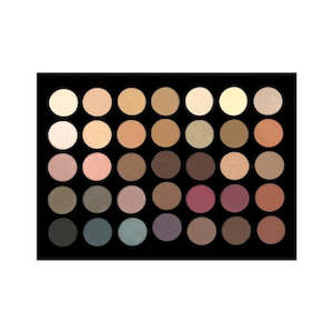 Cosmetic: Crown Colour Timeless Eyeshadow Palette