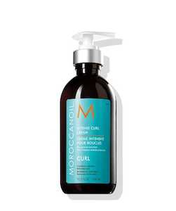 Frizzy: Moroccanoil Intense Curl Cream