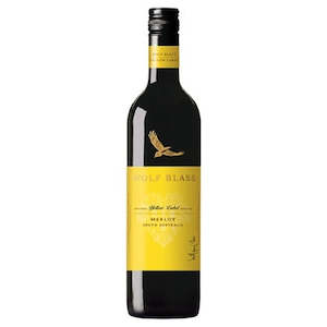 Liquor store: Wolf Blass Yellow Label Merlot