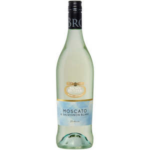 Brown Brothers Moscato Sauvignon Blanc 750mL