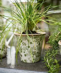 Womenswear: Botanical Flute Pot