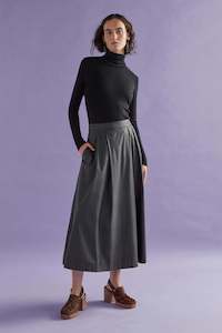 Elk Lustre Skirt Black