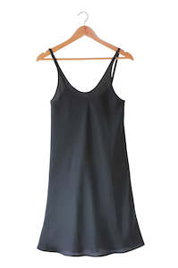 SILK  SLIP Black