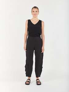 Womenswear: Obi Harte Pocket Pant Black