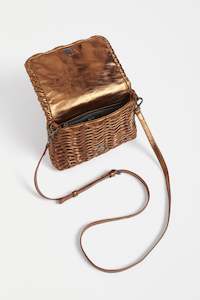 Womenswear: Elk Plissi Crossbody Bronze