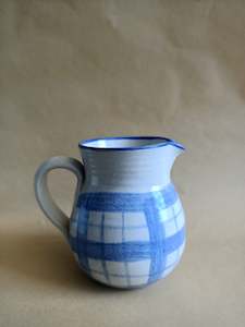 Painter - artist: Vingtage Blue Lined/ Gingham Pattern Jug