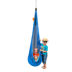 Hanging Nest - Weather Resistant - Air Moby