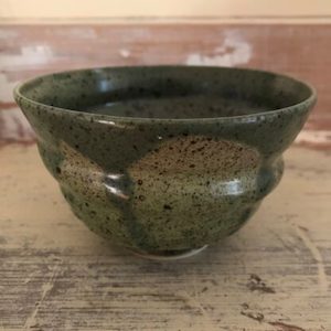 Picture framing: Green bowl