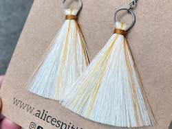 Muka Tassel earrings - brown