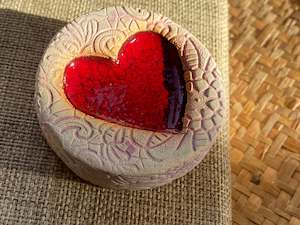 Red Heart round wall tile