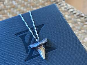 Niho Tooth Pendant - silver