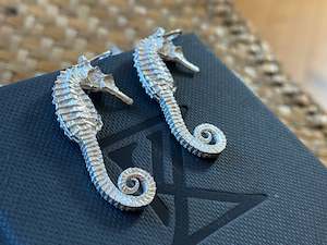 Seahorse Earrings - silver