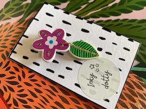 Inky Dotty Flower Leaf brooch