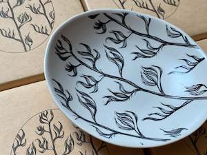 Ceramic Harakeke Dish - black on ecru