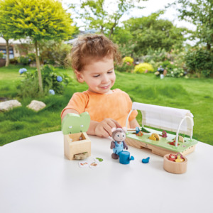 Hape Green Planet Explorers Organic Greenhouse Set