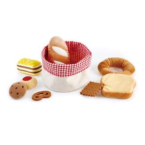 Toy: Toddler Bread Basket