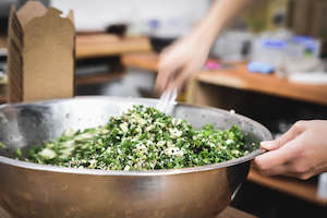 Takeaway food: Salad Box