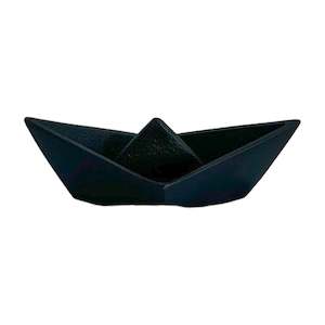 All Home Accents: Accent Boat Black