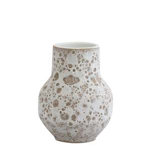 Porcelain Vases: Tuscan Vase Cream/Beige