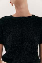 Osa Tee Black