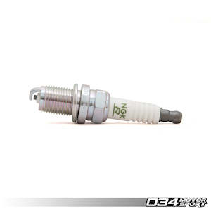 Motor vehicle part dealing - new: NGK BKR7E SPARK PLUG