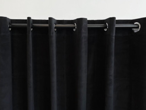 Blind: Remy Recycled Velvet Eyelet Ready Made Curtains - Noir