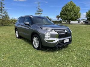 2022 Mitsubishi Outlander Ls 2.5p/cvt