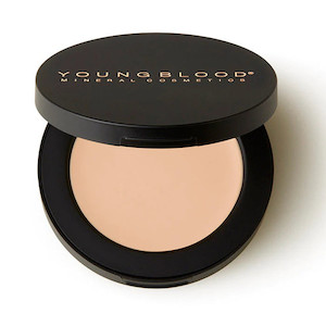 Youngblood Ultimate Concealer amelda