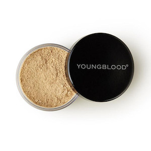 Youngblood Loose Mineral Rice Setting Powder ( Medium ) amelda