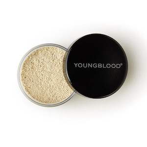 Youngblood Loose Mineral Rice Setting Powder ( Light ) amelda