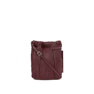 Deadly Ponies: Mr Cinch Pouch - Claret Pleated