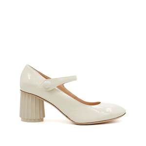 Dorica Mary Jane - Cream patent