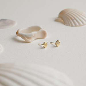 Super She Shell Studs