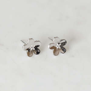 Sophie: Super Daisy Day Studs