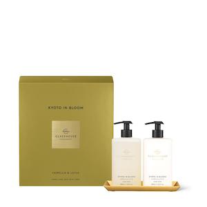 Glasshouse Fragrances: Hand Care Duo with Tray