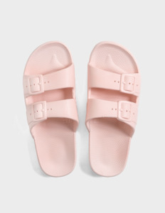 footwear: Freedom Moses Rosa Slide