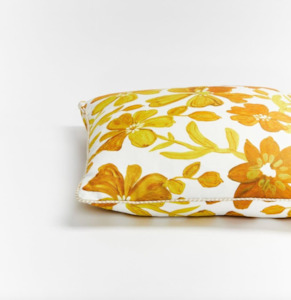 Bedding: Dogwood Mustard Cushion