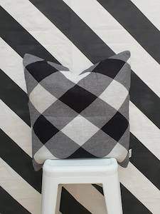 Clothing accessory: Cushion - Black White Check