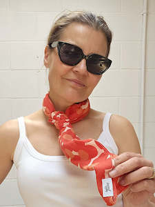 Clothing accessory: Flower Red Lightweight Infinity