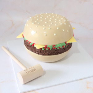 Cake: Burger Smash Cake