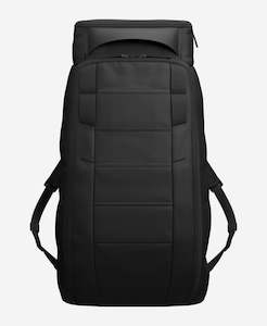 Hugger Backpack 30L, Black Out