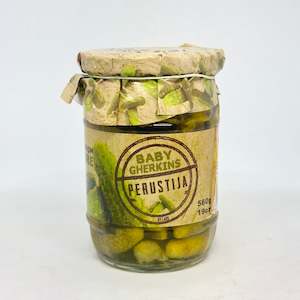 General store operation - mainly grocery: PERUSTIJA Baby Gherkins 560g