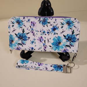 Products: Cornflowers Zip Around Wallet hewetson-ridge